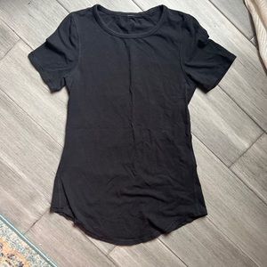 Great condition lulu top